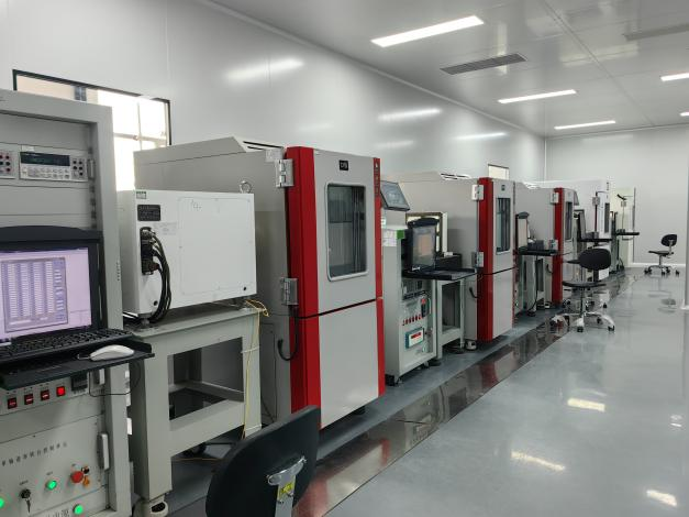 مستشعر السرعة الزاوية مع 3 محاور مناسبة للملاحة بدقة عالية 4